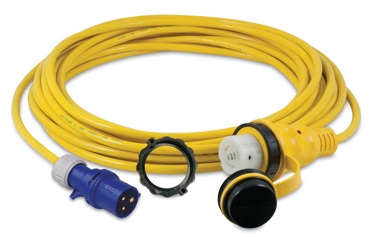 Marinco 15 Meter 32a 230v Locking Shore Pow