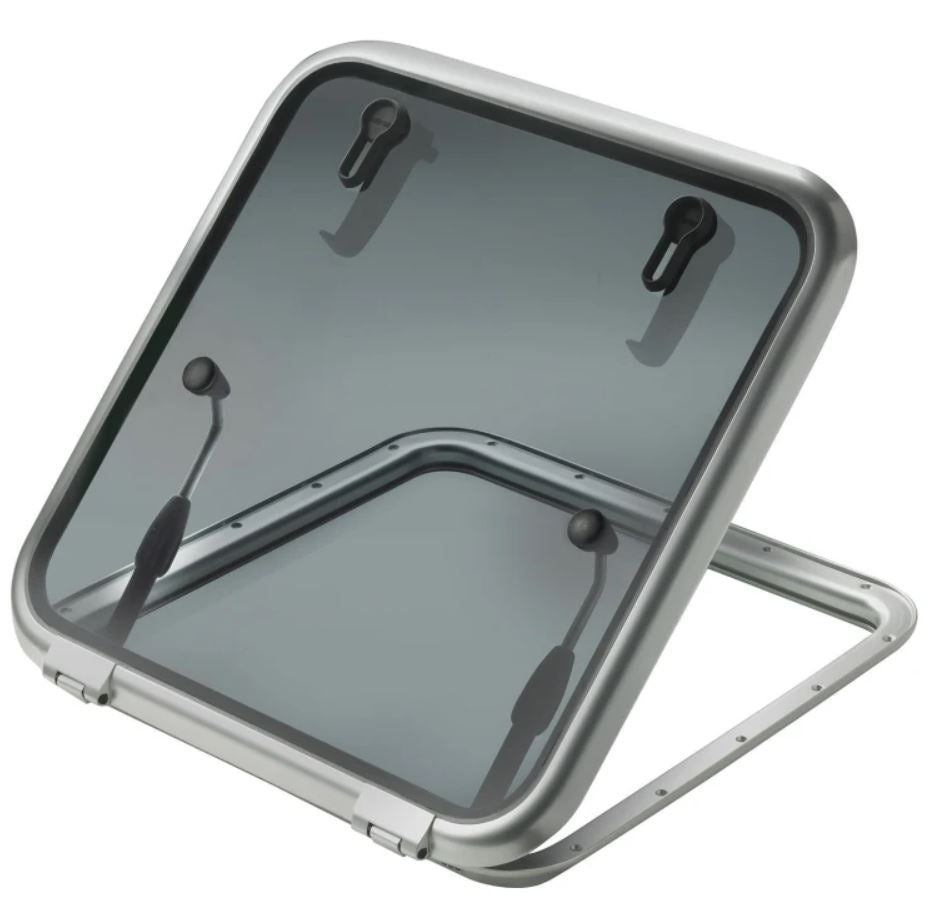Vetus Altus Escape Hatch24.7'X24.7'Slvr