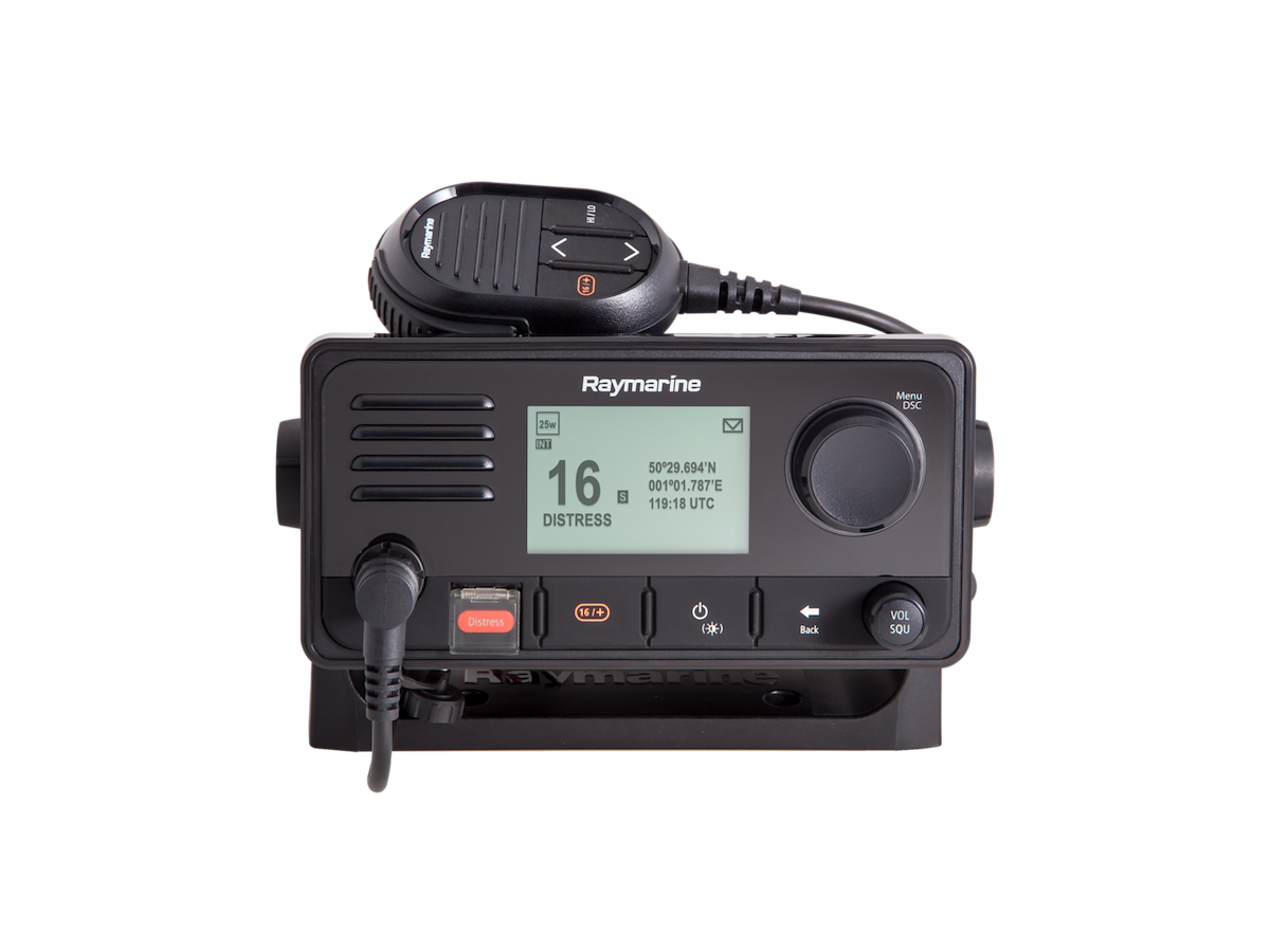 Raymarine Vhf Ray63 W/Gps Opt. 2nd Station